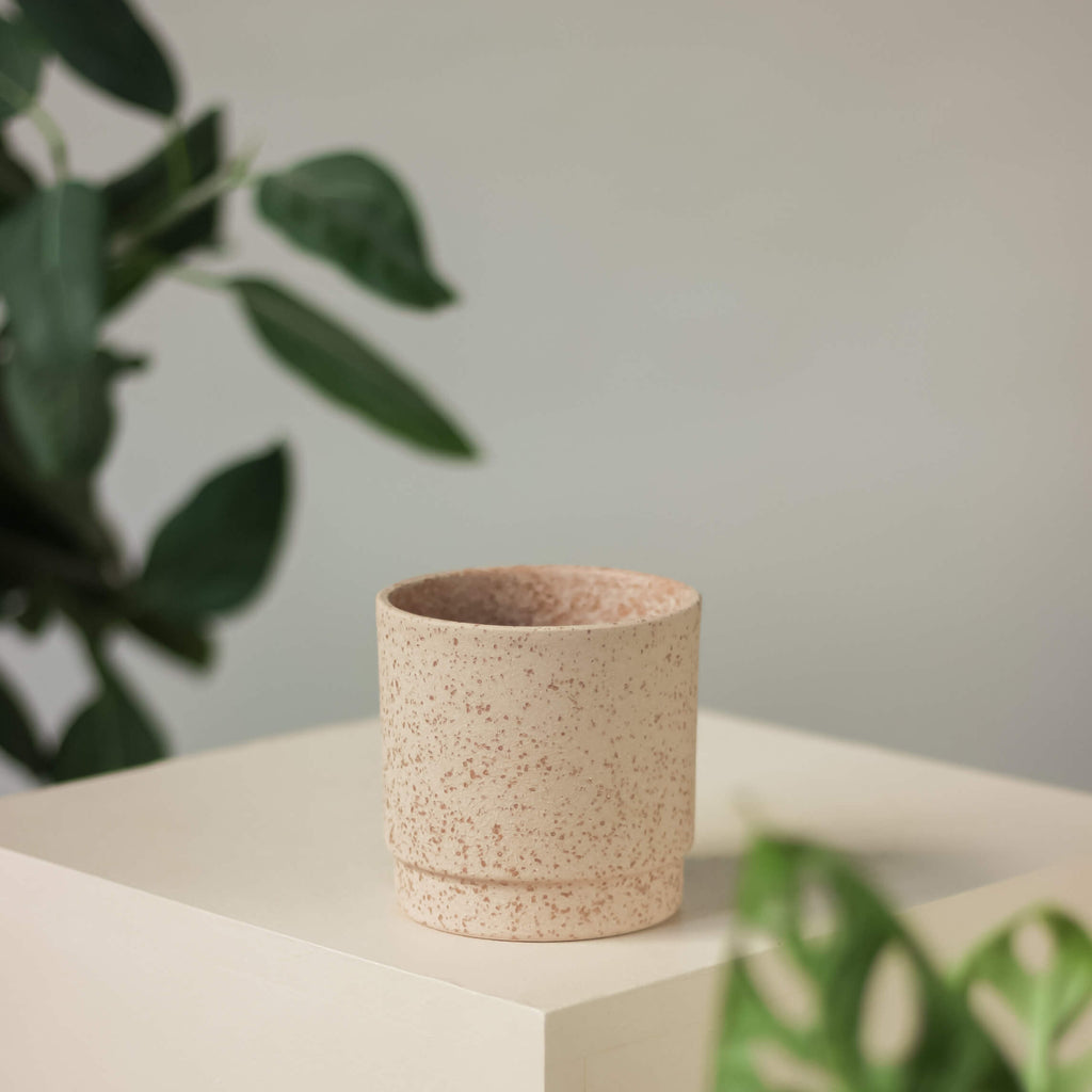 terakotowa osłonka z poblaskiem • Ceramics Limburg - Projekt Rośliny